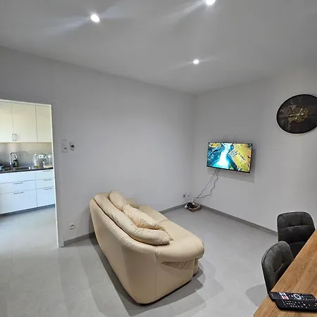 Grande Maison 4 Дом отдыха Шарлеруа